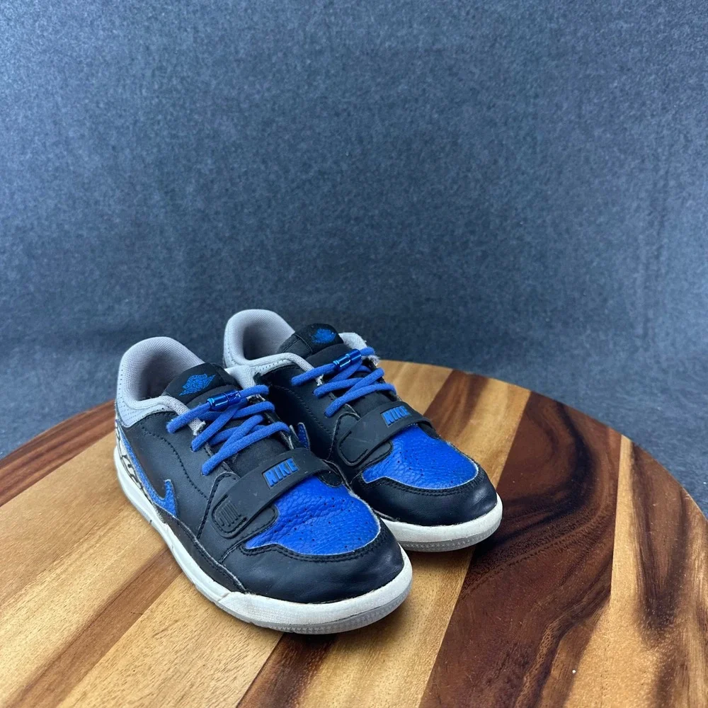 NIB Air Jordan Legacy Low Sneakers Black Game Royal White CD9055-041 Size 1Y